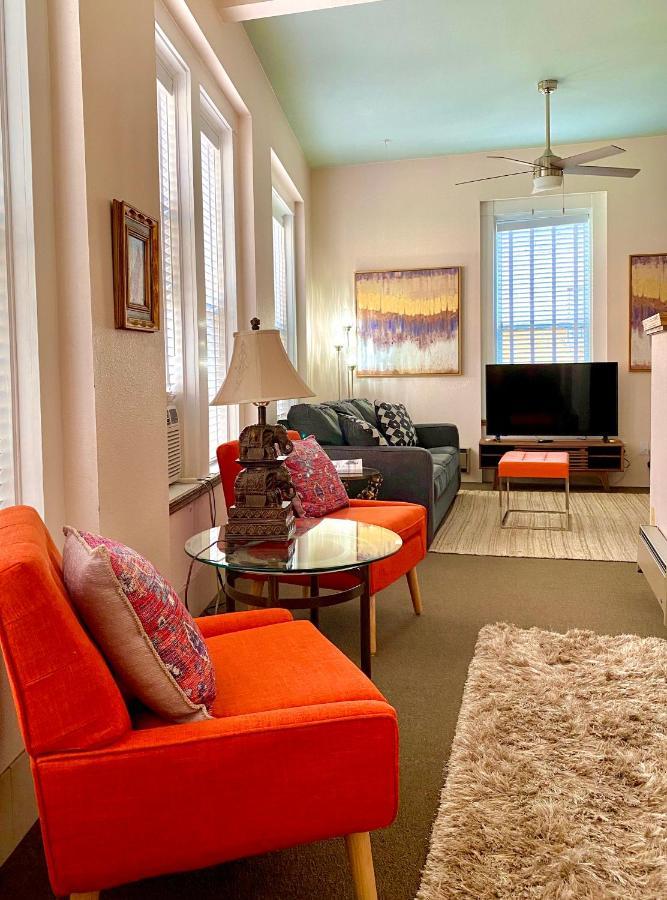 Bisbee Brownstone Suites Exterior photo